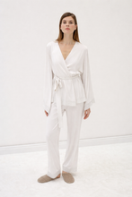 Cynthia Set White