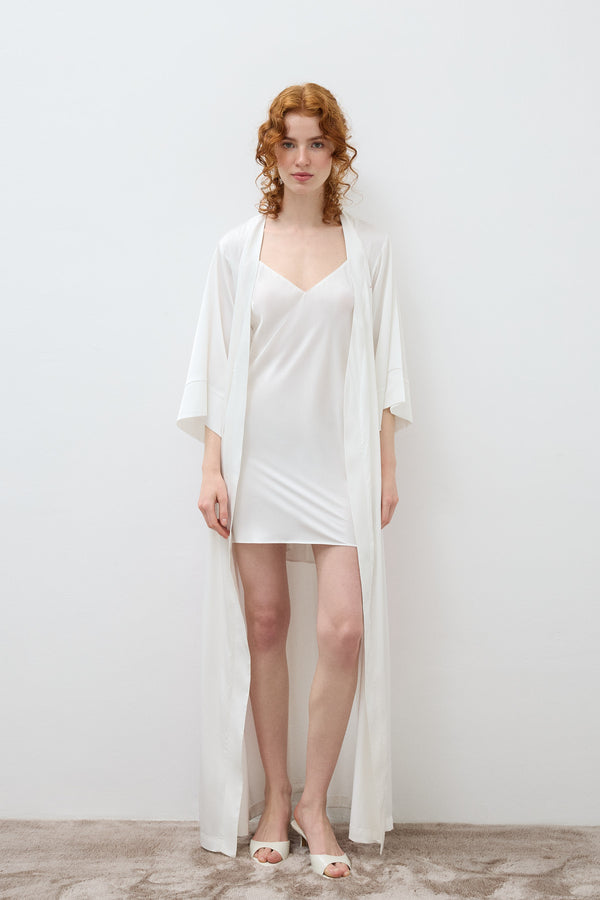 Chloe Robe